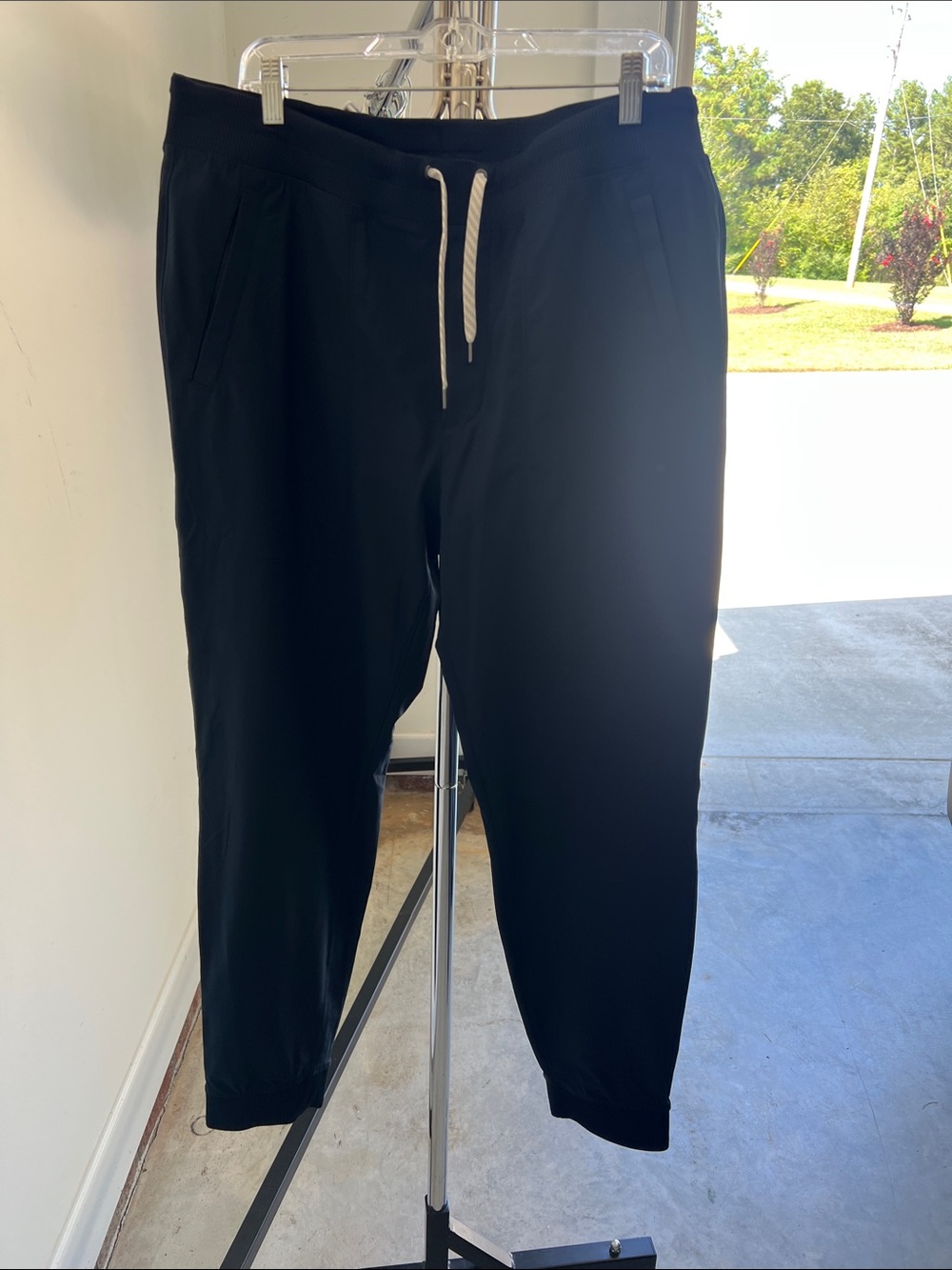 Men's Vuori Navy Blue Drawstring Jogger Pants